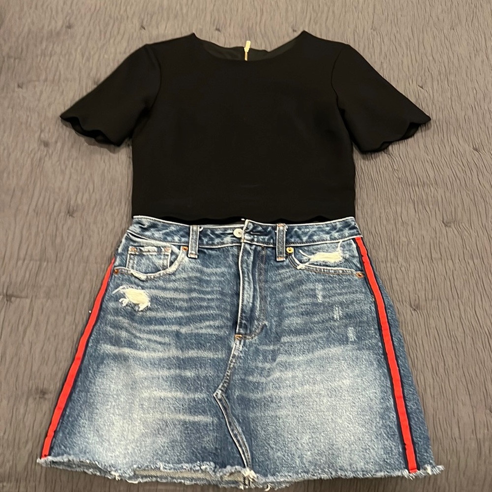 Set of skirt size 26/2 and top size 1 9/10